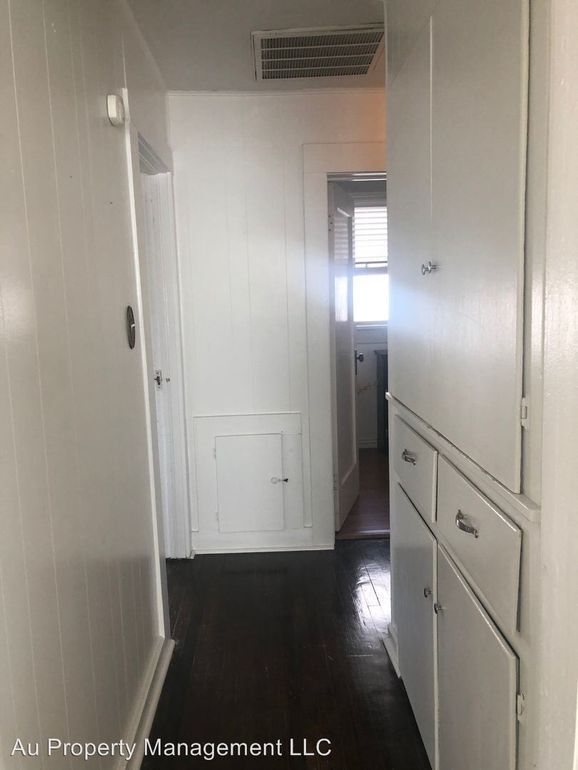 Foto del edificio - 3407 S Jackson St