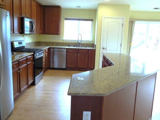Foto del edificio - Large Home on large lot in Dayton Nevada