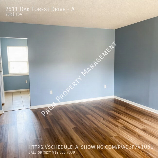 Building Photo - 2511 Oak Forest Dr