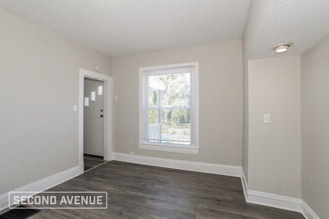 Building Photo - 103 Saunders Ct