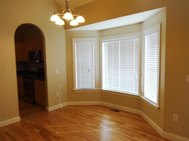 Building Photo - 138 Cotillion Cres