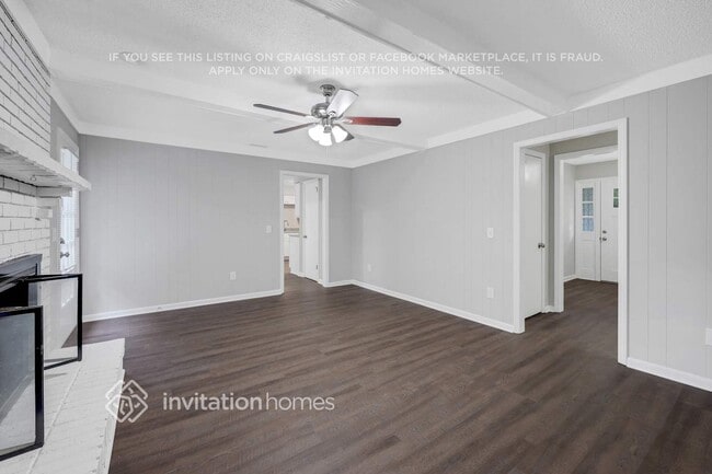 Building Photo - 123 Woodvale Dr