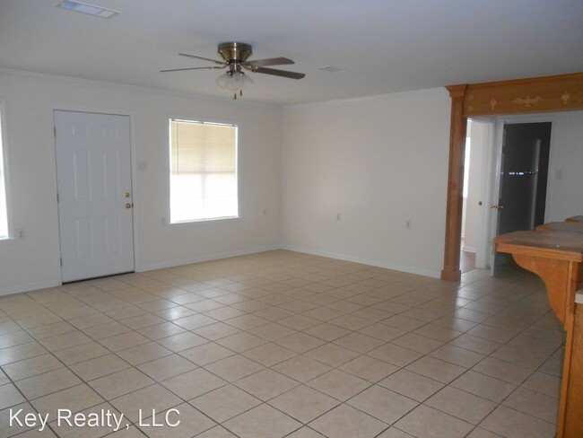 Foto del edificio - 3 br, 2 bath House - 141 Brunson Rd