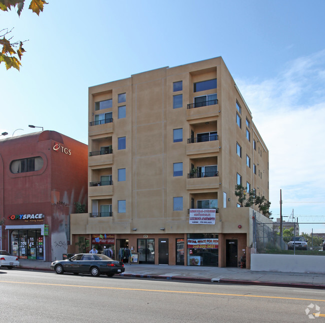 Building Photo - 1614 Wilshire Blvd
