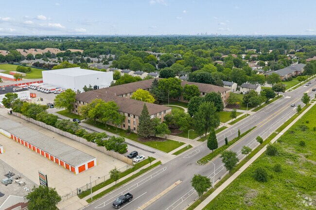 Contexto aéreo - Riverwood Court Apartments