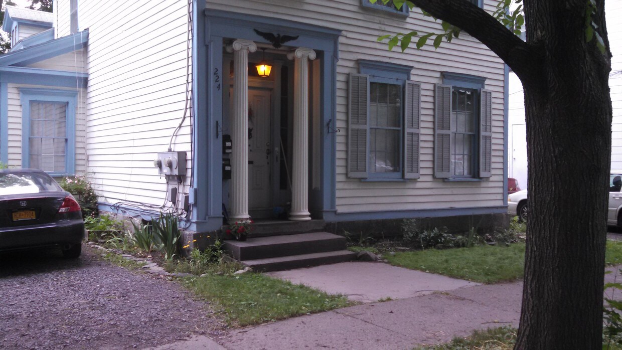 224 S Geneva St Unit 1, Ithaca, NY 14850 224 S Geneva St Ithaca, NY