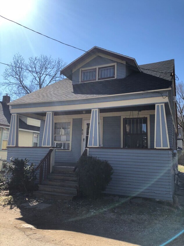 819 Hoffman Ct, Kalamazoo, MI 49007 House Rental in Kalamazoo, MI