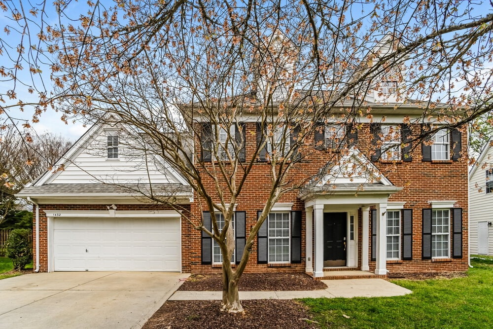 Foto principal - 1432 Lockhart Pl NW