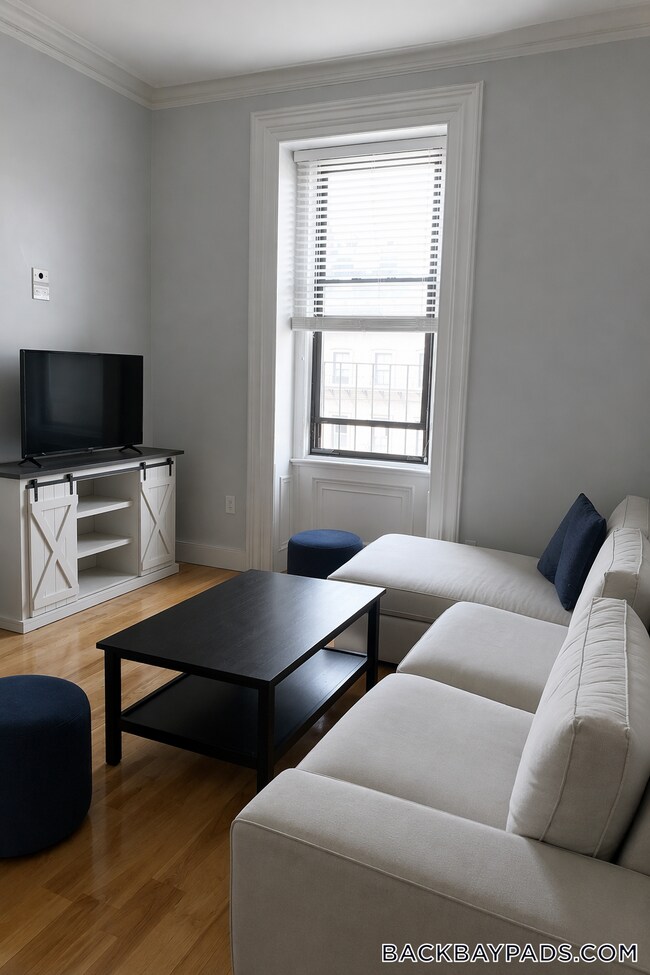 Foto del edificio - 113 Beacon St