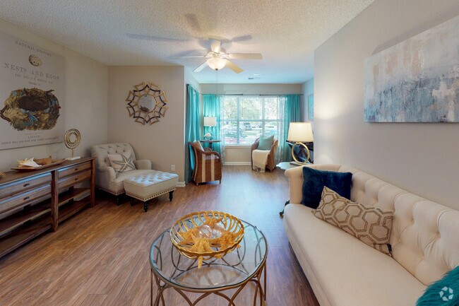 3 HAB, 2 BA: 1189 ft² - HarborOne