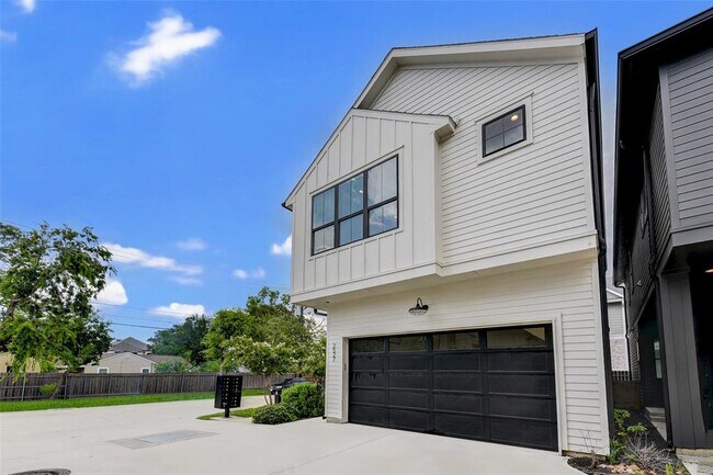 Foto del edificio - 2527 Judiway St