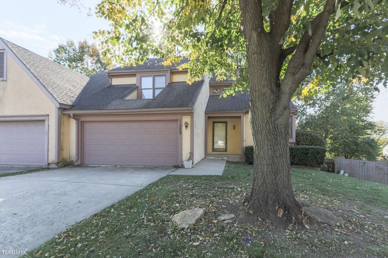 Foto principal - 11329 King St