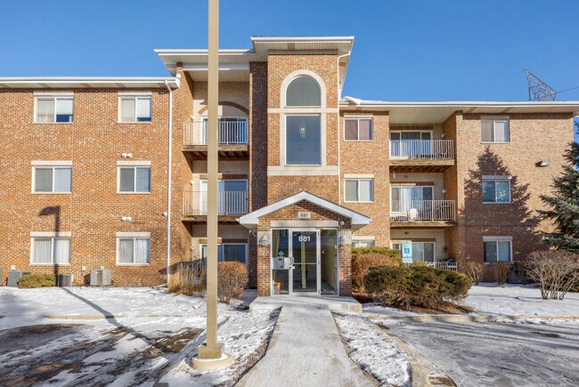 Building Photo - 881 N Swift Rd