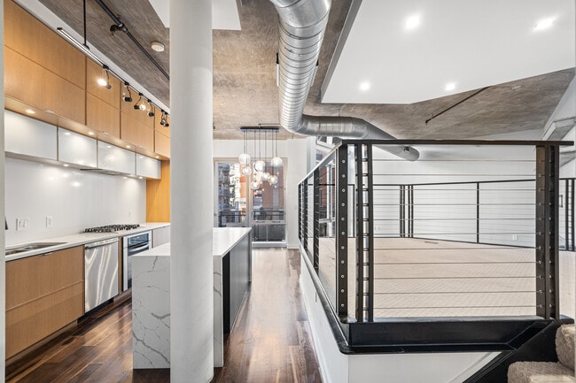 Building Photo - 1515 15th St NW