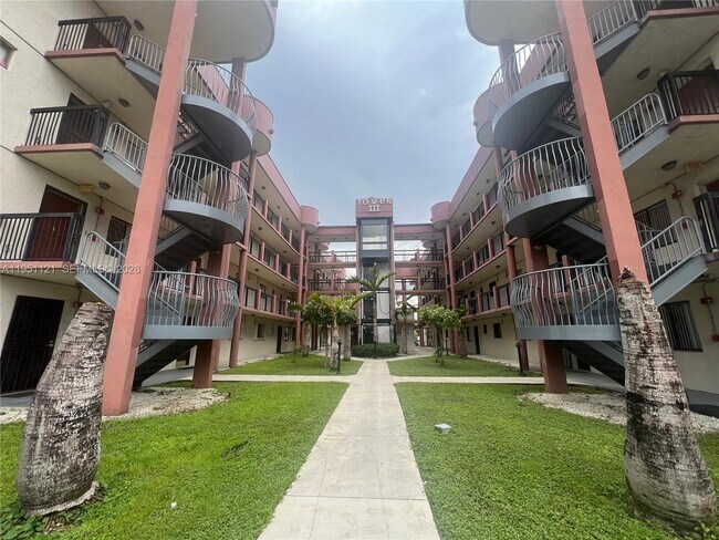 Foto del edificio - 5420 W 21st Ct