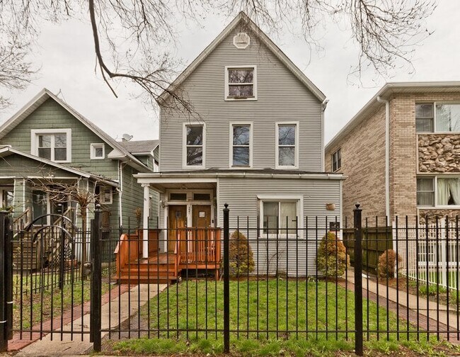 Foto del edificio - 3441 N Keating Ave