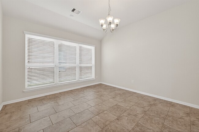 Foto del edificio - 3327 Tall Sycamore Trail