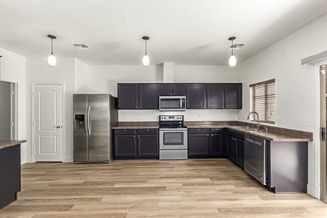 Foto del edificio - 7007 W Mercer Ln