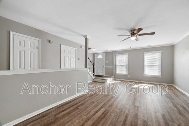 Building Photo - 229 Mannings Ln