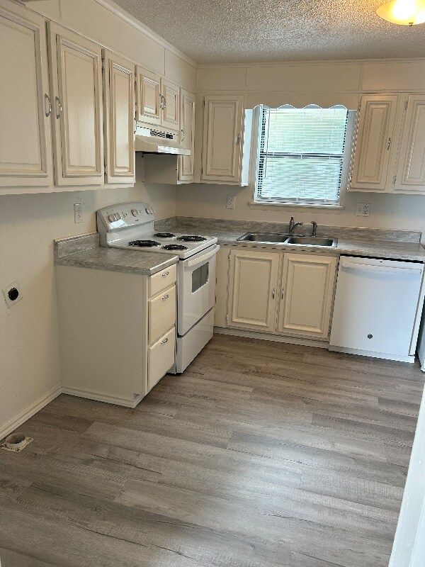 1702 Mineral Wells Hwy Unit 102, Weatherford, TX 76088 Apartment for