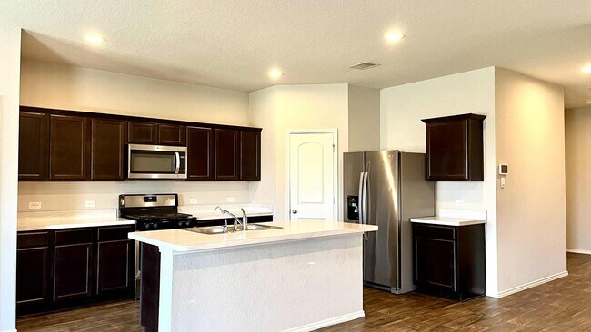 Building Photo - 5123 Cortland Pne Trl