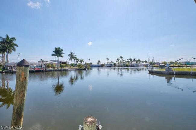 Building Photo - 2555 Cay Cove
