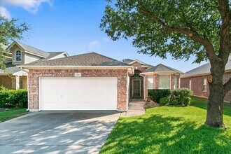 Building Photo - 5724 Minnow Dr
