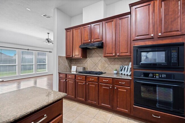 Foto del edificio - 11511 Timberly Park Ln