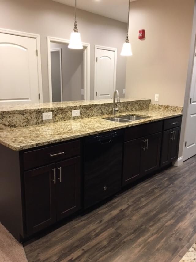 101 Country Meadow Ln Unit 110, Bridgeport, WV 26330 Condo for Rent