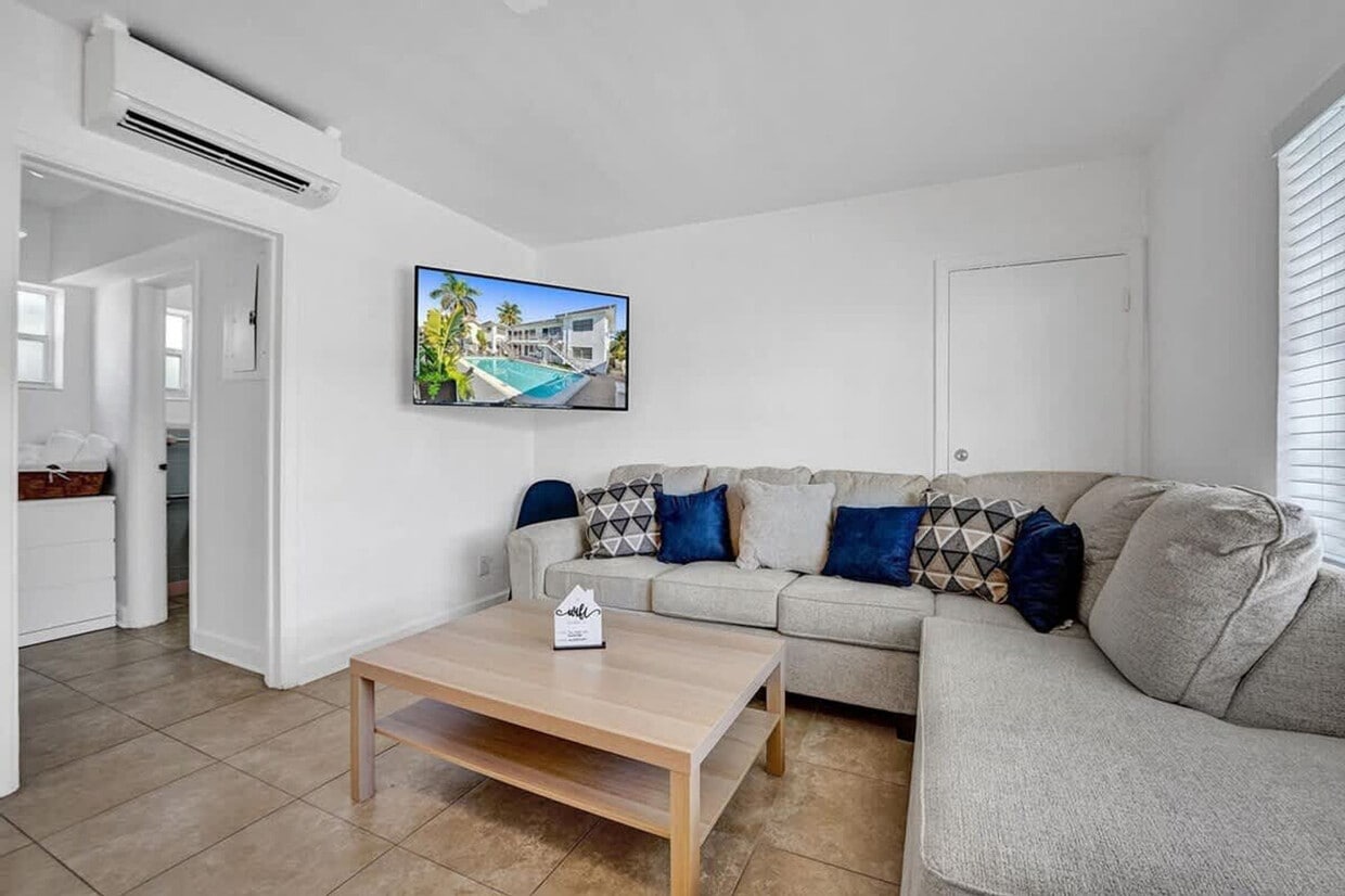 Foto principal - 335 Desoto St