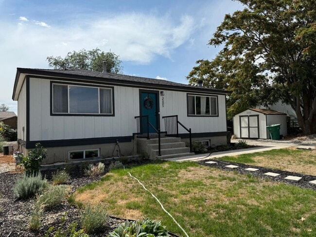 Foto del edificio - Modern Comfort in the Heart of West Jordan...