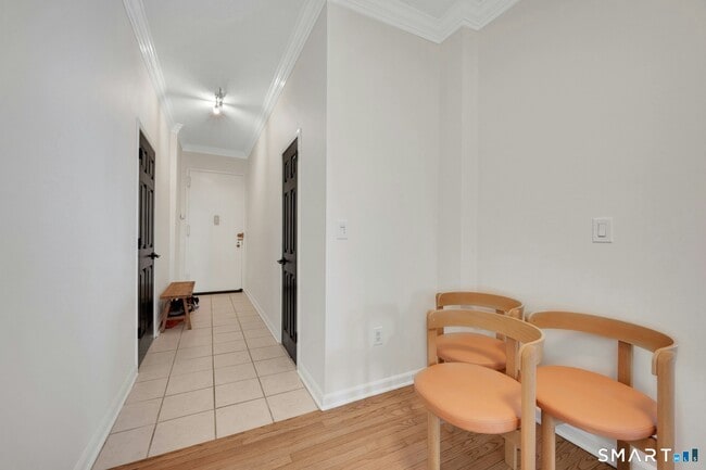 Photo - 44 Strawberry Hill Ave Apartment
