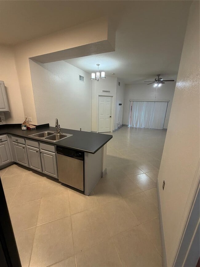 Foto del edificio - 3340 Palomino Dr