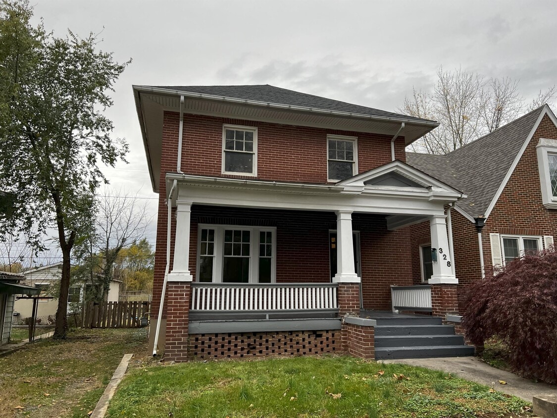 Foto principal - 328 Boyd Ave