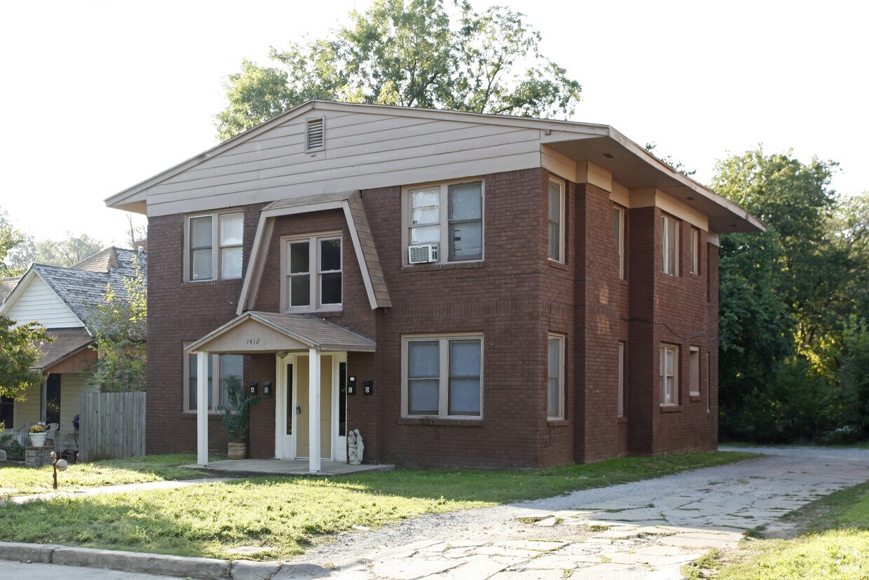 Primary Photo - 1412 NW 11th St