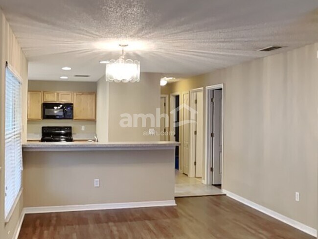 Building Photo - 15333 Harrowgate Way