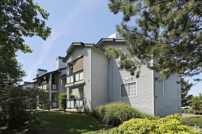 Building Photo - Overlook Pointe