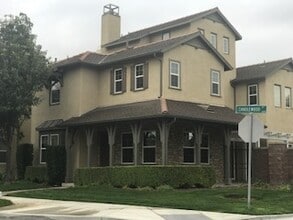 Building Photo - 8633 Candlewood St