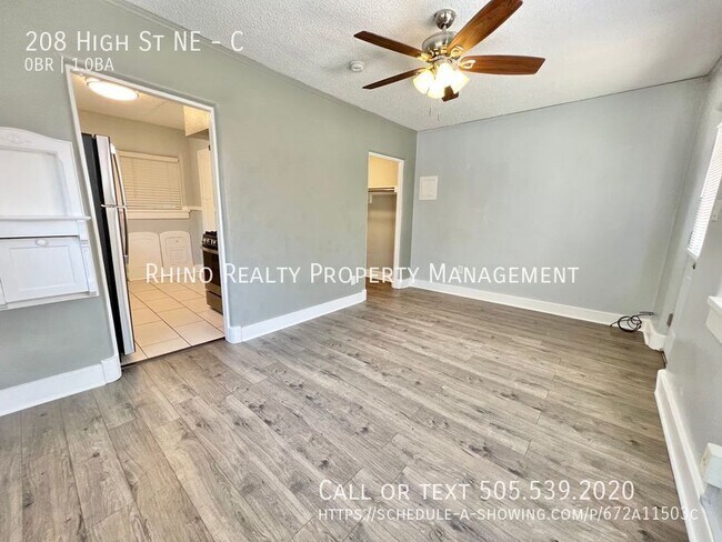 Building Photo - Welcome to Alhambra Court! Studio, 1 Bath!
