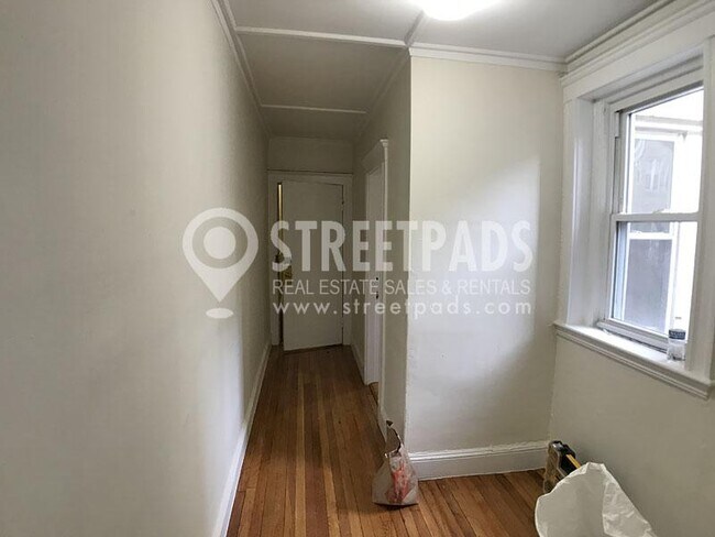 Foto del edificio - 1 bedroom in Boston MA 02215