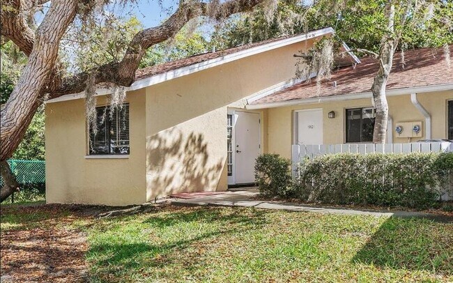 Building Photo - 3960 A1A S