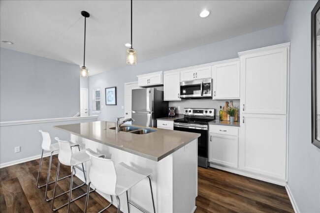 Foto del edificio - 731 N 74 St