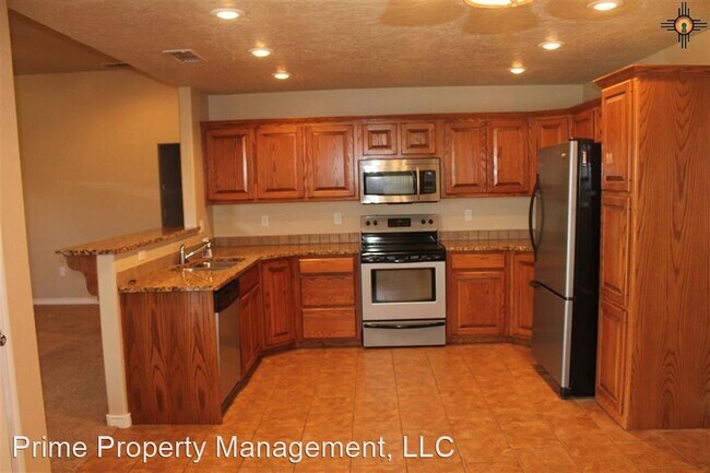 Foto del edificio - 3 br, 2 bath House - 2125 Ralph Boone