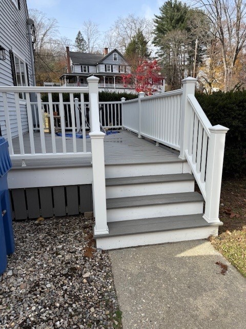 Private Deck - 45 Arch St