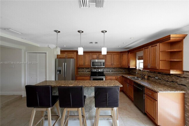 Foto del edificio - 9312 SW 40th Terrace 9312, Miami, FL 33165