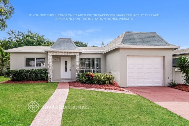 Building Photo - 5365 SW 10th Ct