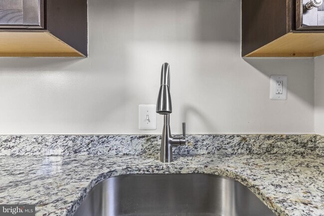 Foto del edificio - 1404 12th St N