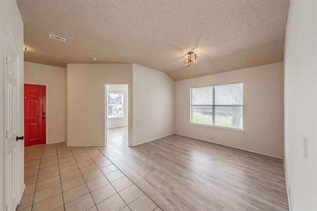 Building Photo - 1311 Anglican Dr