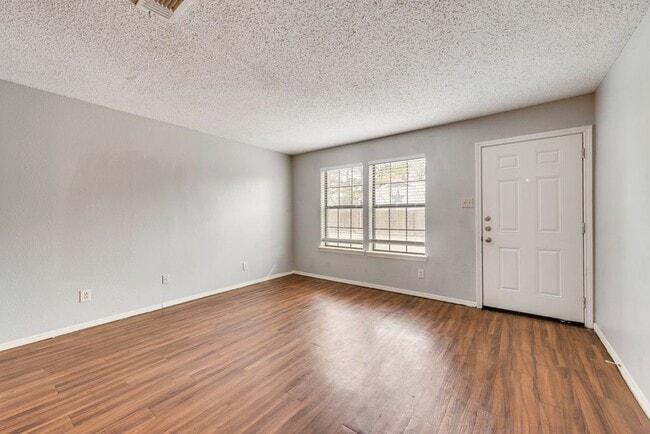 Photo - 600 Grand Ave Apartment