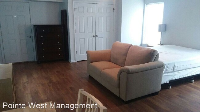 Building Photo - 309 Ellett Rd